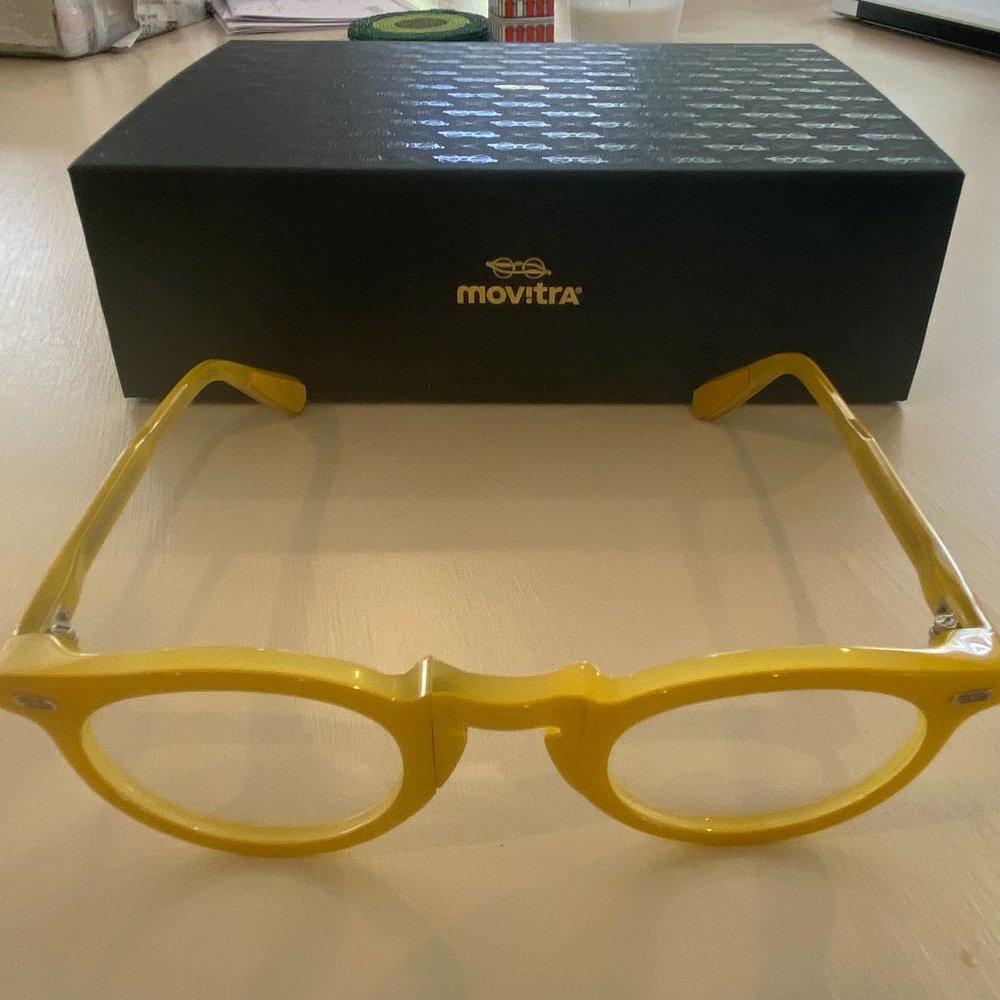 Movitra eyeglasses